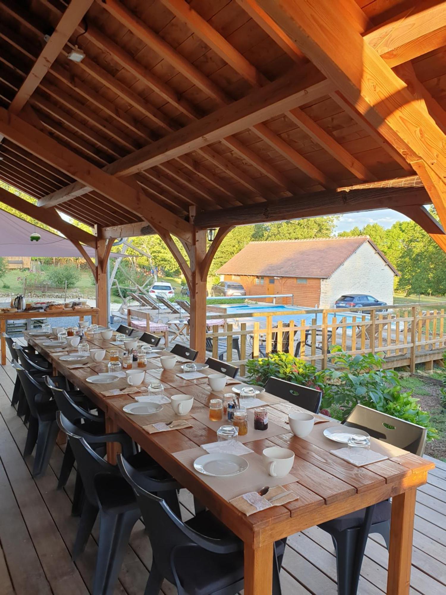 Le Petit Pre Bed and Breakfast Bouesse Buitenkant foto